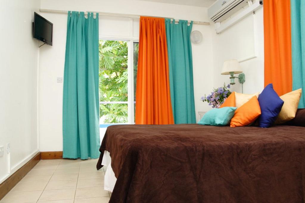 Castle Comfort Lodge 로조 객실 사진